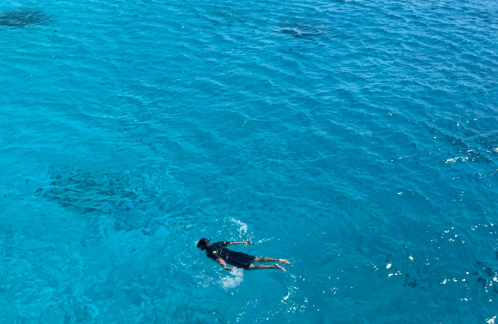 Picture of Janyalom Rahman snokerling